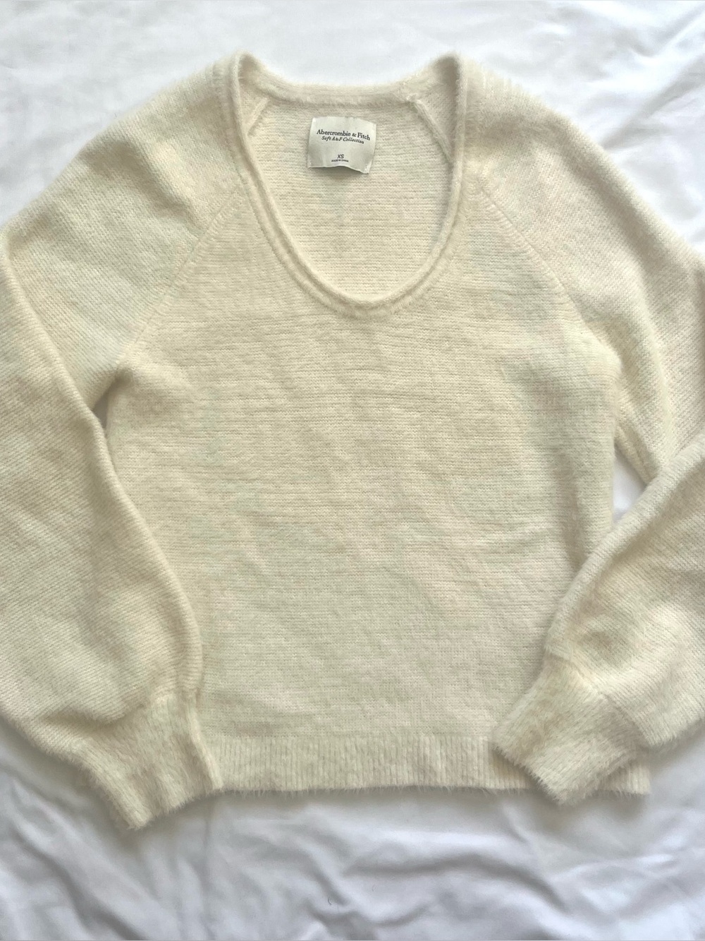 Abercrombie & Fitch Cream Cozy Knit Sweater